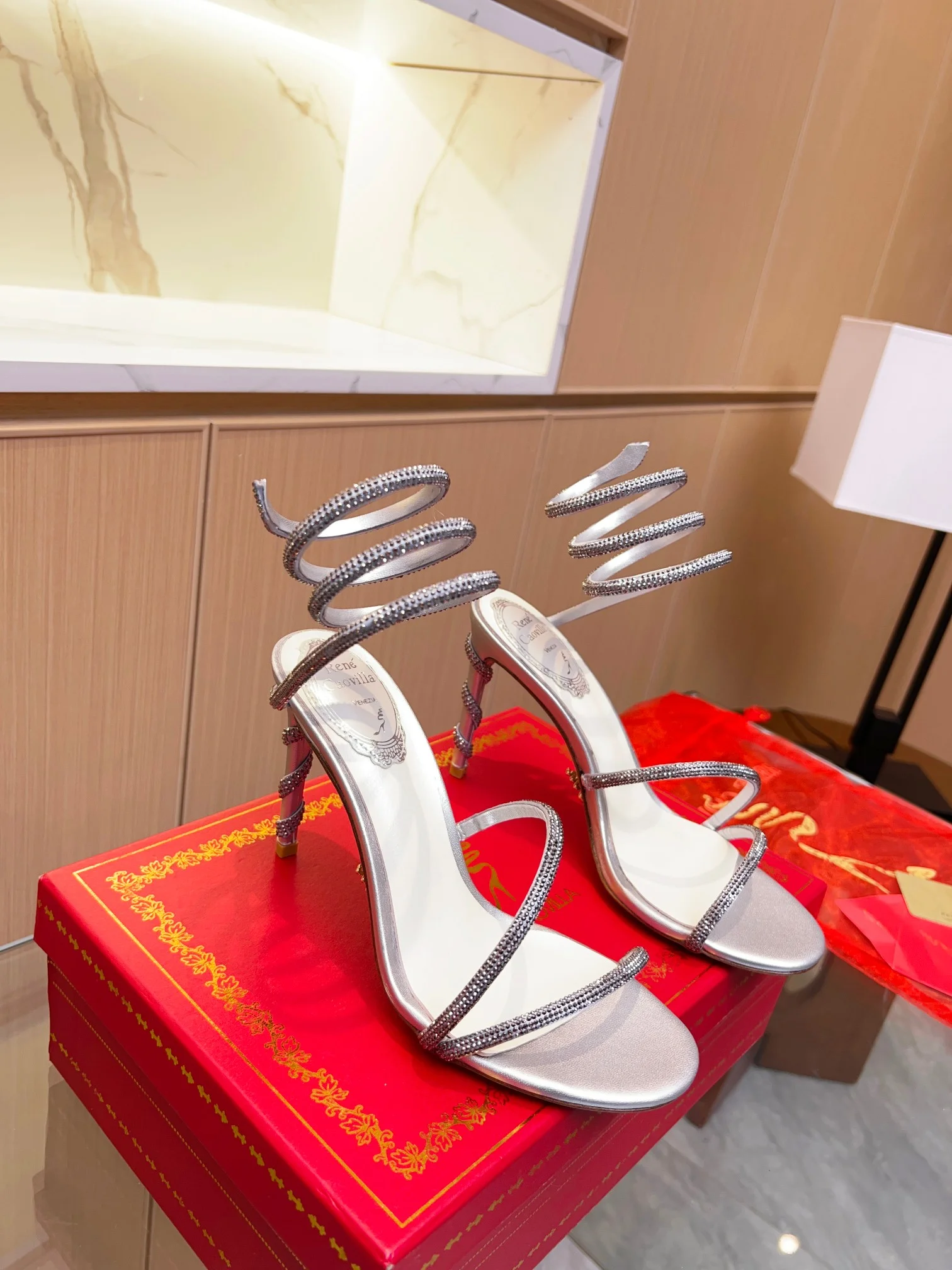 Uncategorized Sandals Silk Crystal Silver EU35-39 B75202609110357 - Image 3