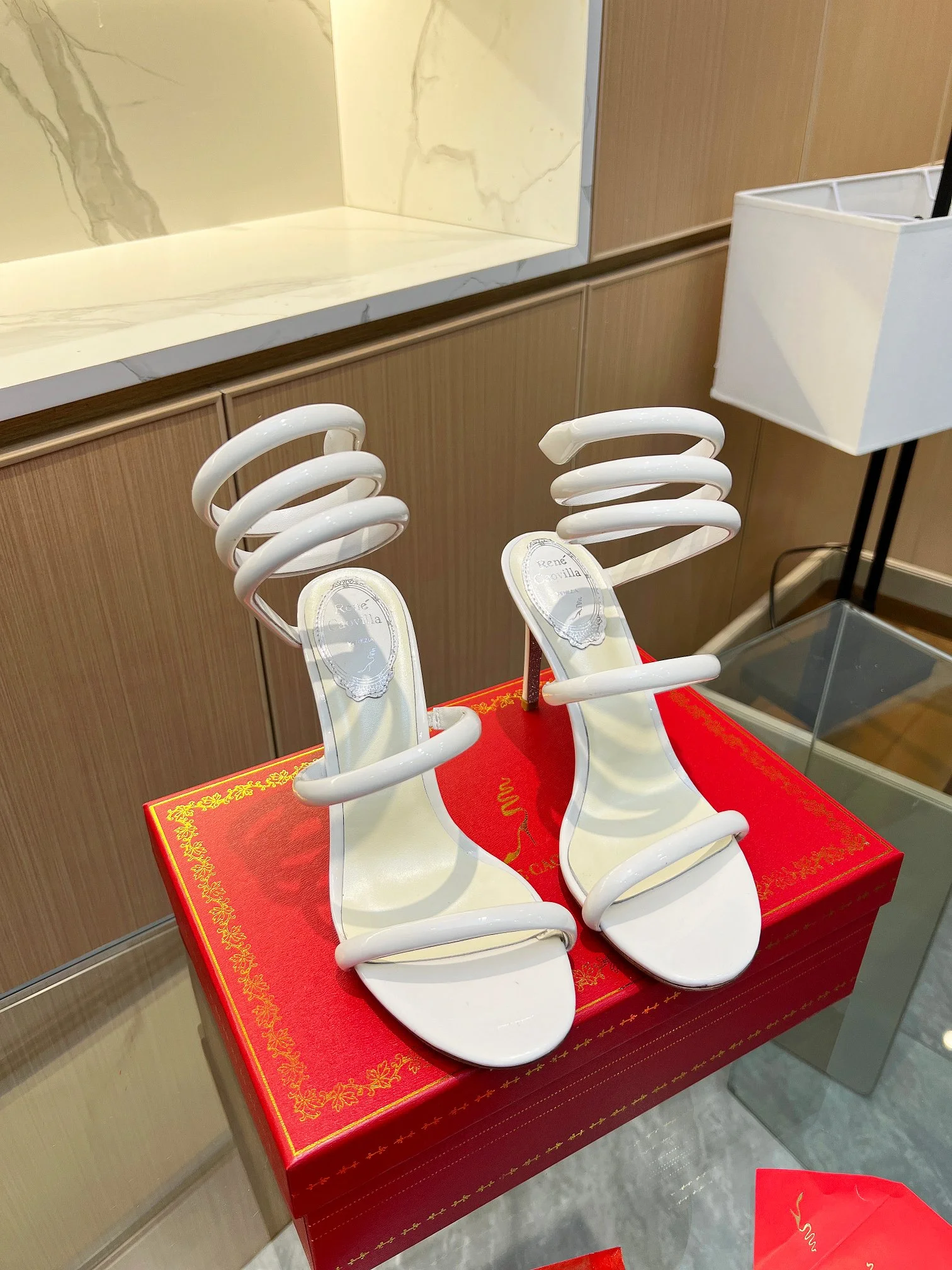 Uncategorized Sandals White-Gold B70202609110406 - Image 10