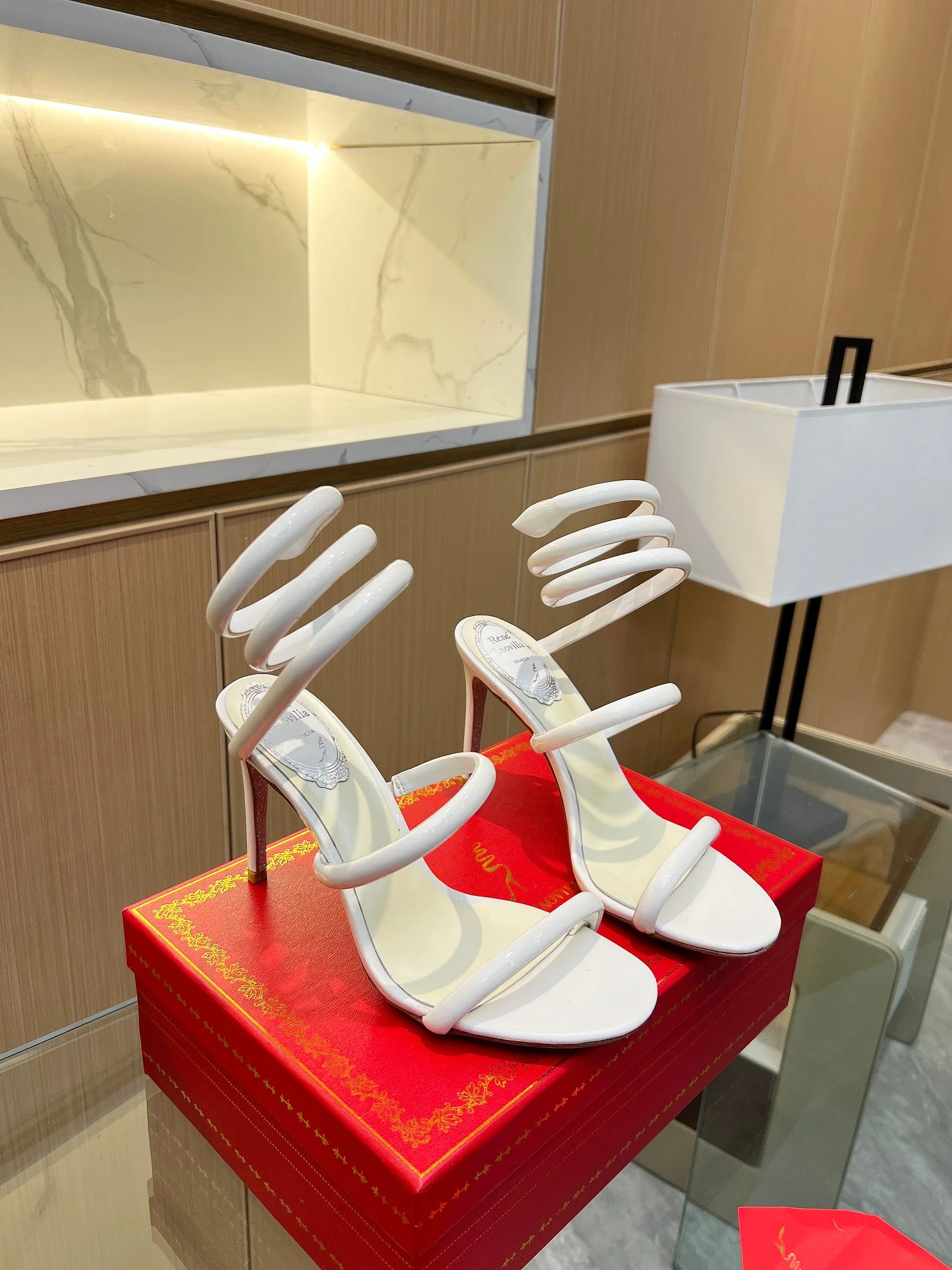 Uncategorized Sandals White-Gold B70202609110406 - Image 9