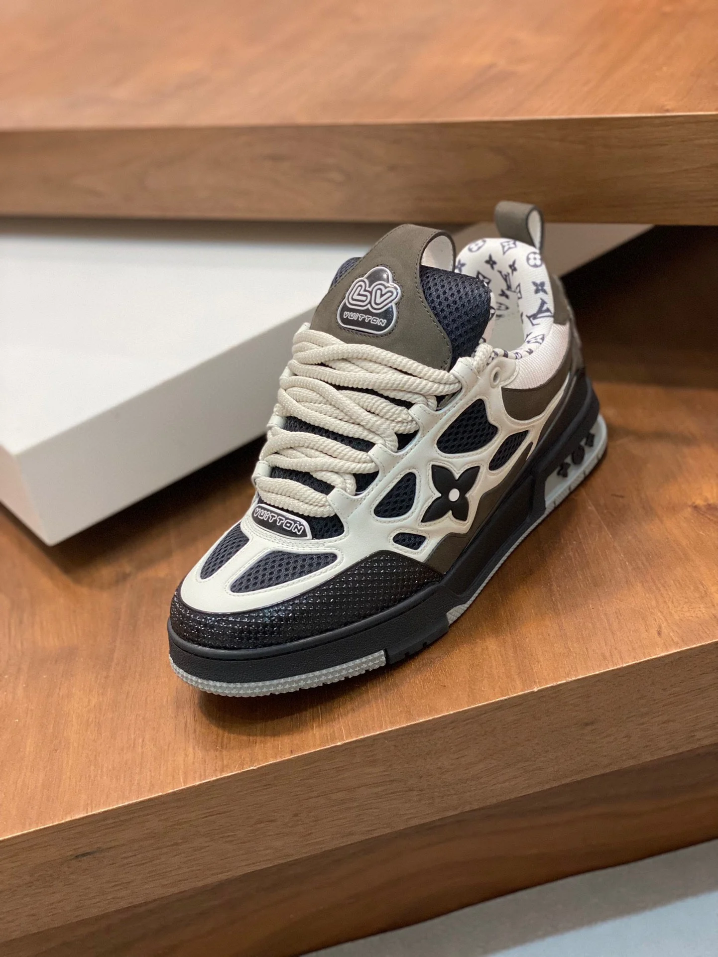 Uncategorized Sneakers Black-White-Brown C00202609111661 - Image 6