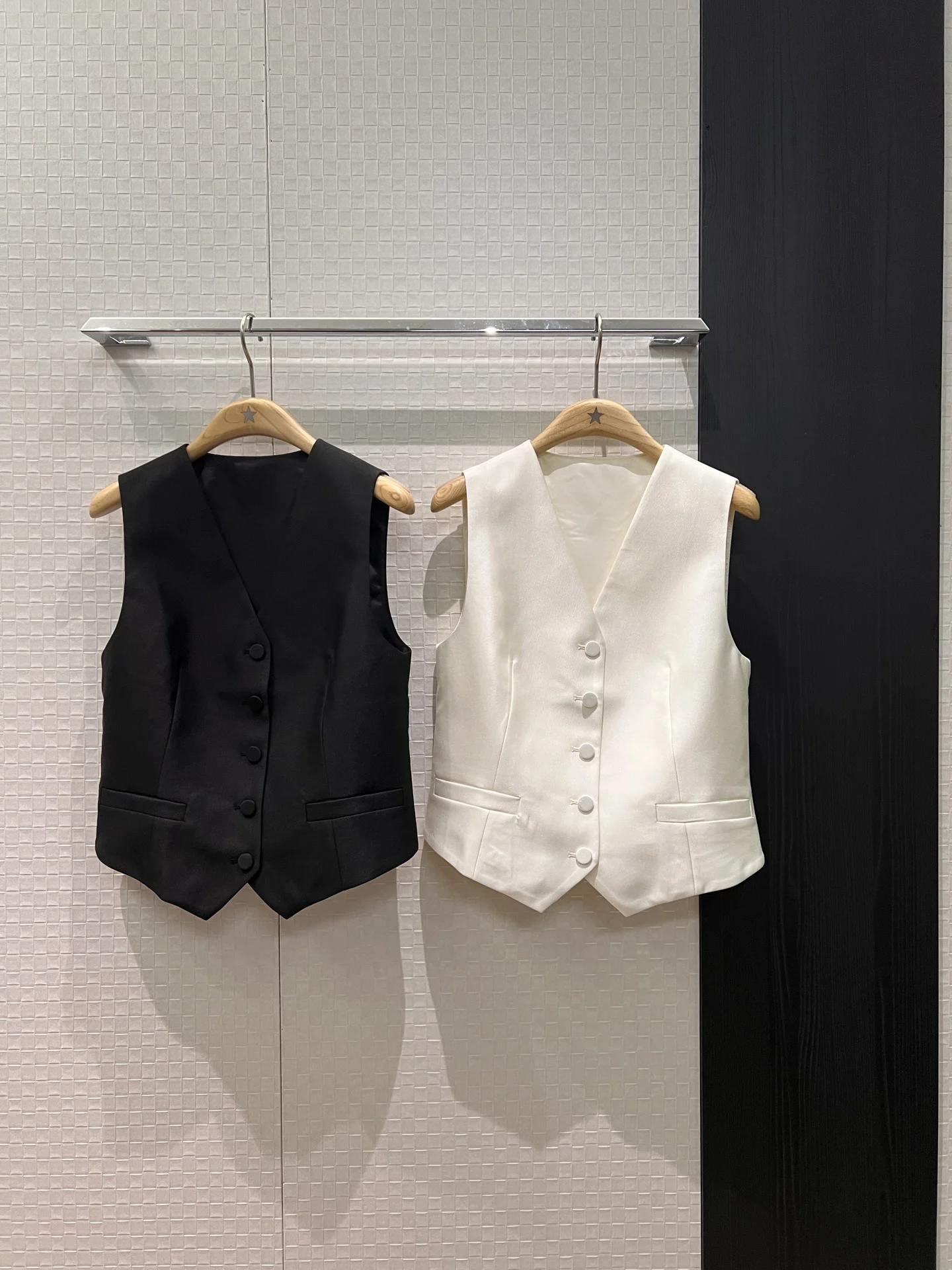 Uncategorized Suits Black S-M-L B20202609061670 - Image 8