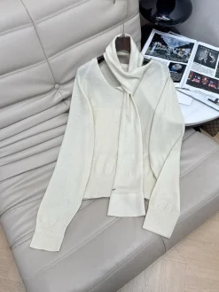 Alternative view of Uncategorized Suits Cream S-L E50202609061497