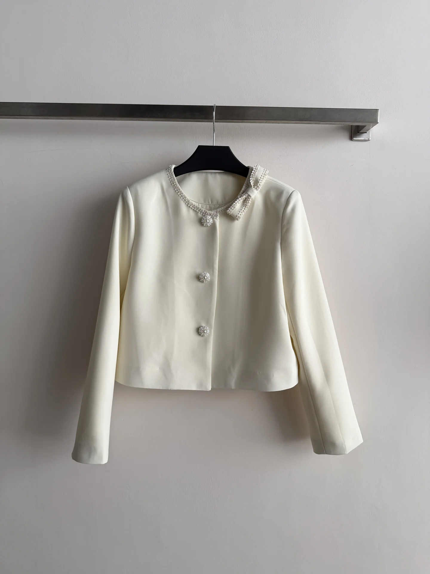 Uncategorized Suits Cream-Silver S-L D45202609061569 - Image 2