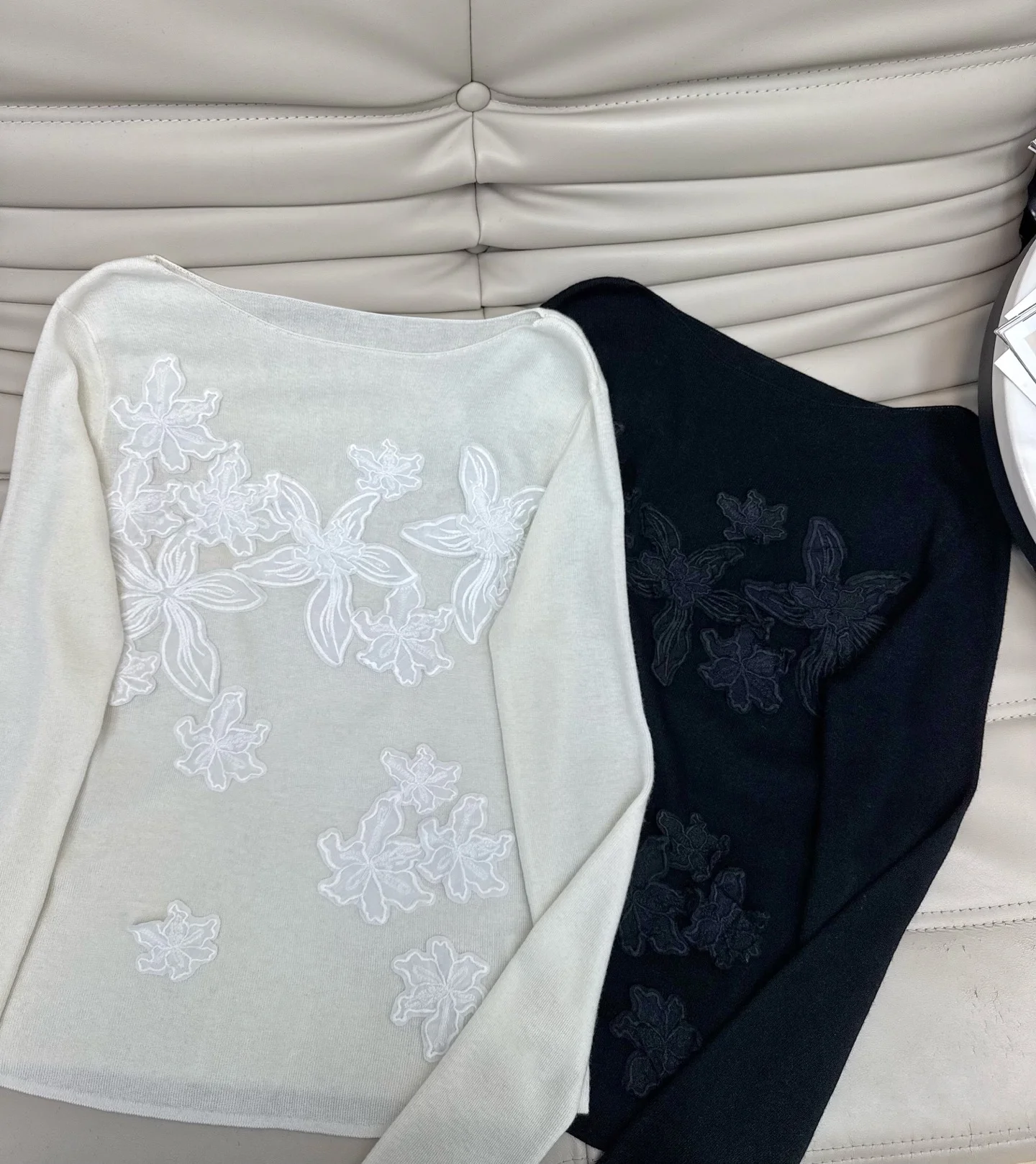 Uncategorized Sweaters Knit White-Black S-M-L B20202609060256 - Image 4