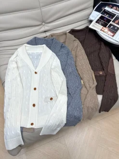 Uncategorized Sweaters White-Blue-Brown S-L B70202609060265