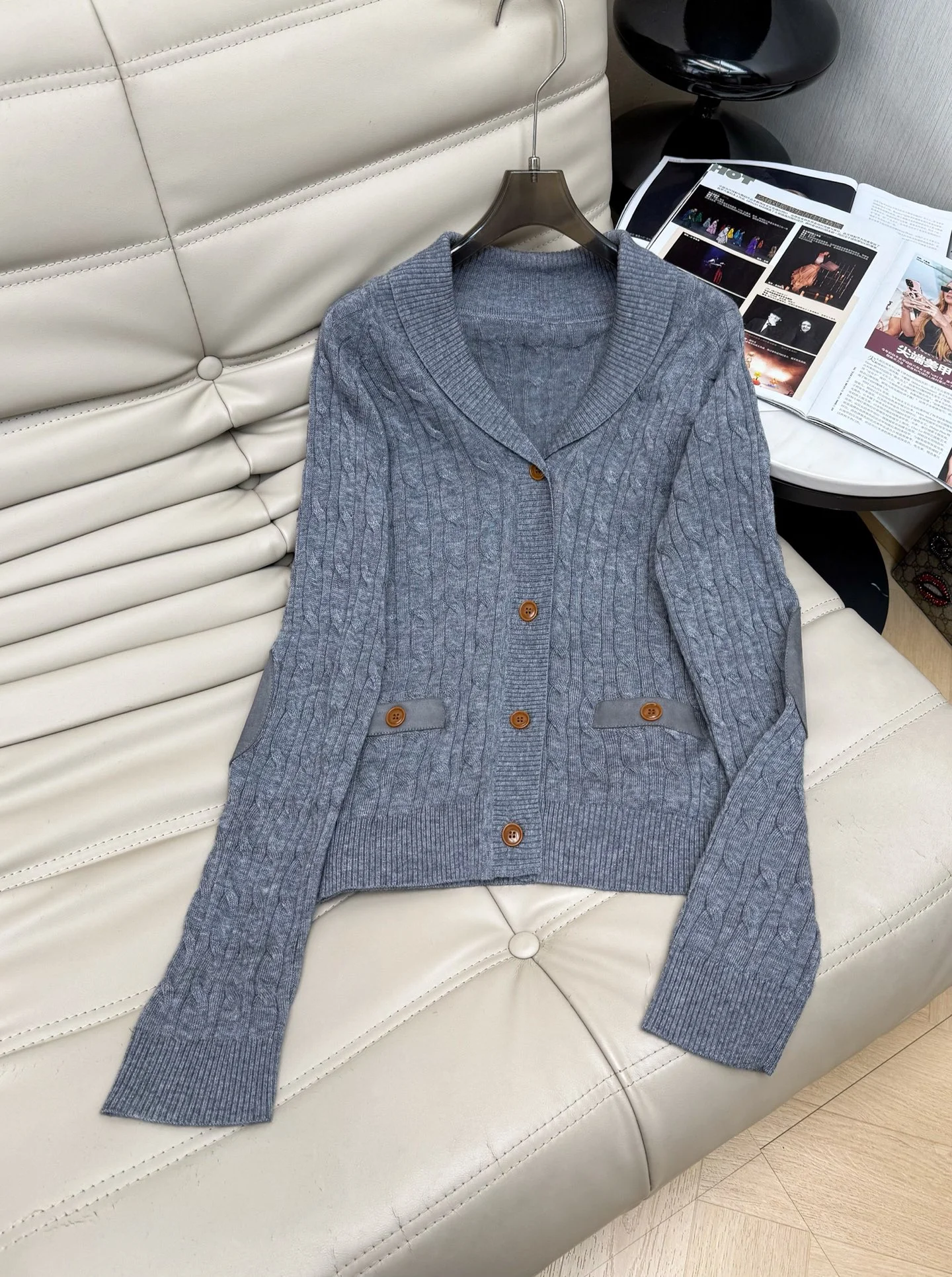 Uncategorized Sweaters White-Blue-Brown S-L B70202609060265 - Image 4