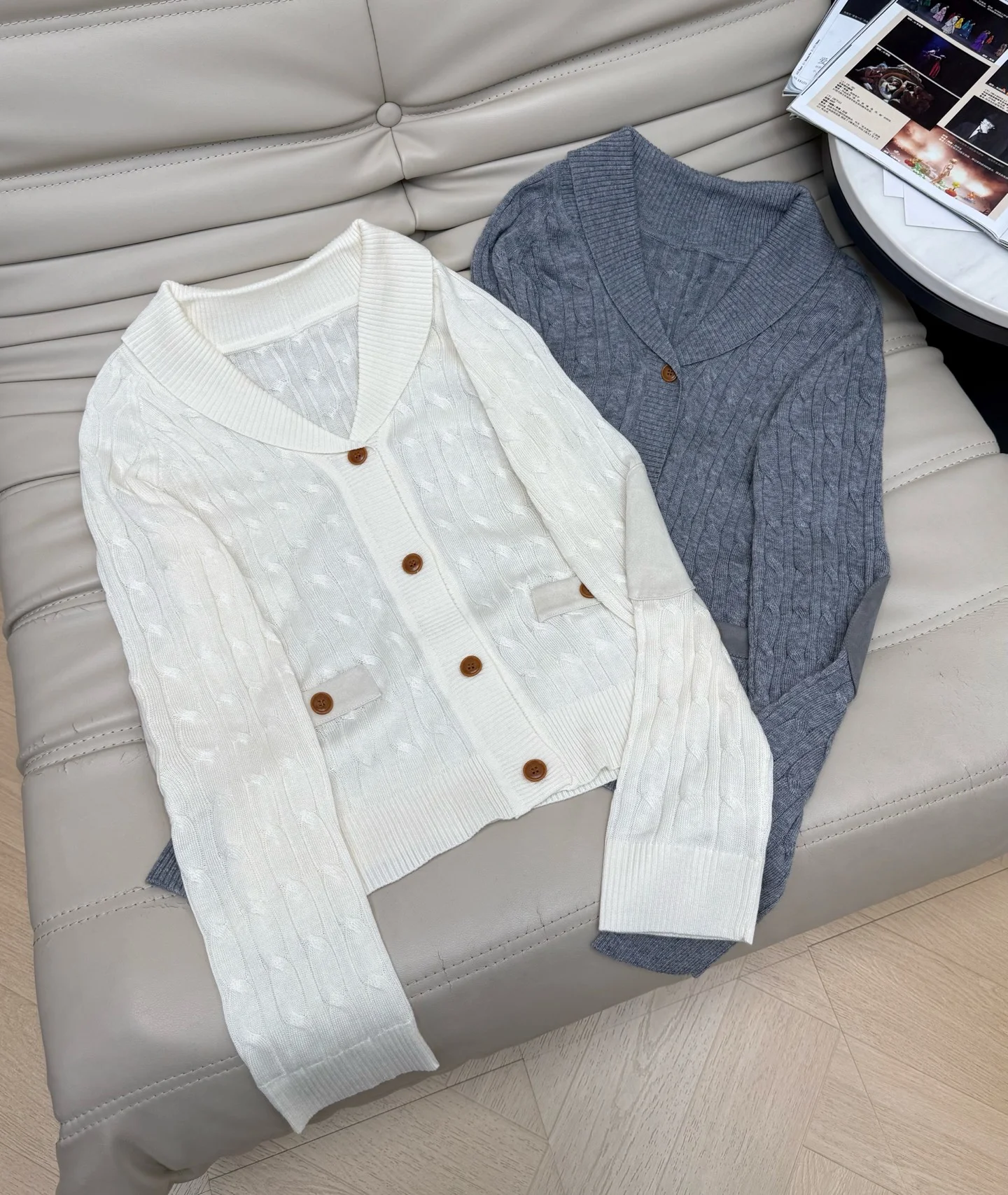 Uncategorized Sweaters White-Blue-Brown S-L B70202609060265 - Image 5