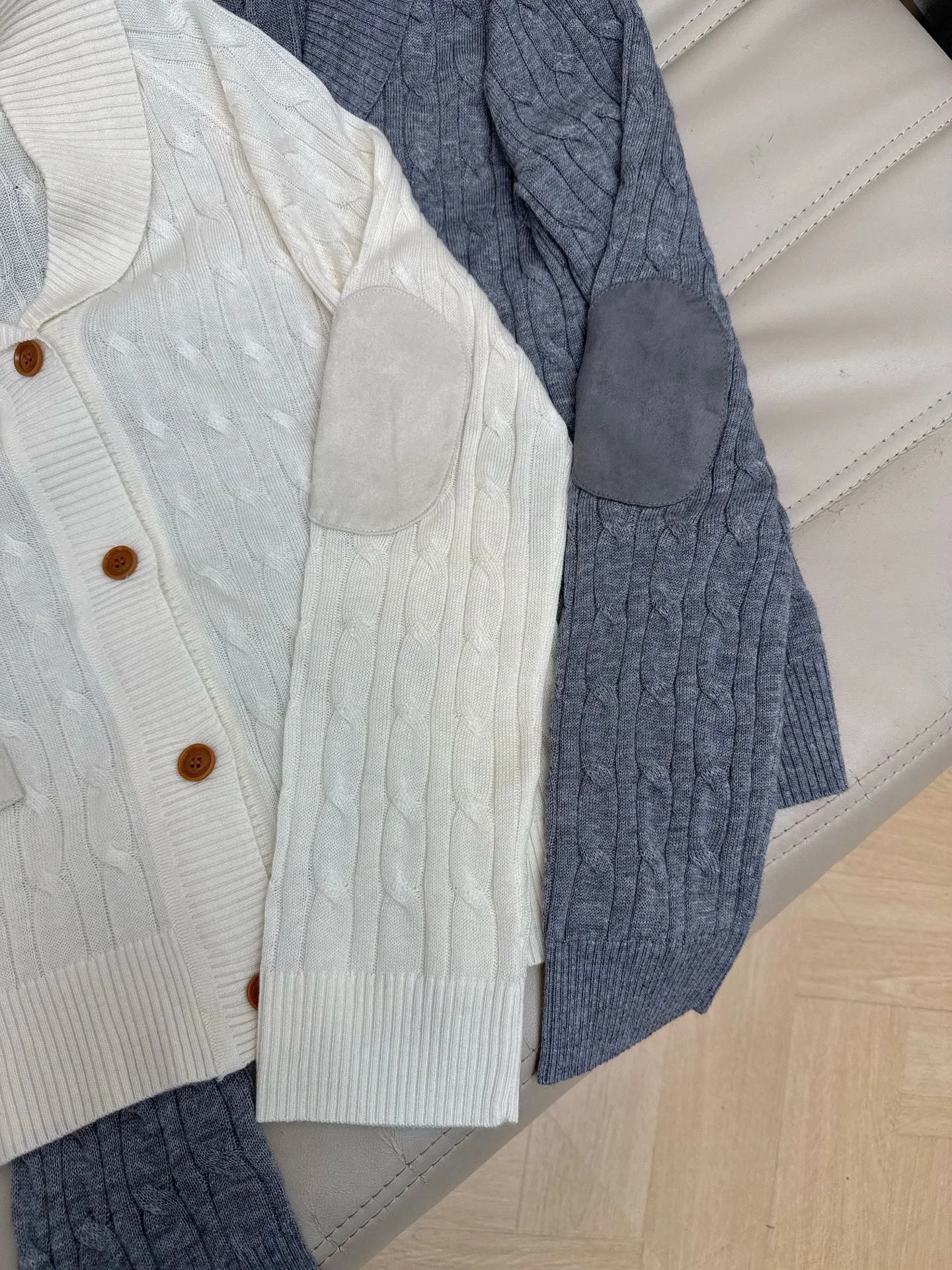 Uncategorized Sweaters White-Blue-Brown S-L B70202609060265 - Image 8