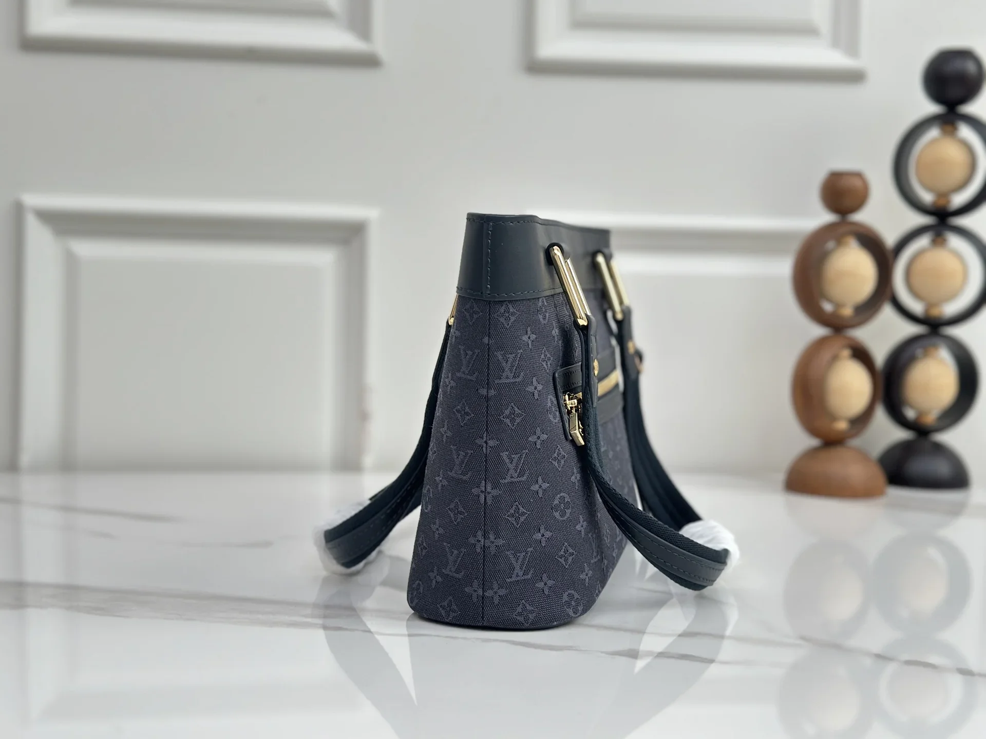 LV Totes Bags Denim and Leather Blue-Gold 24X26X9CM E50202609090379 - Image 3