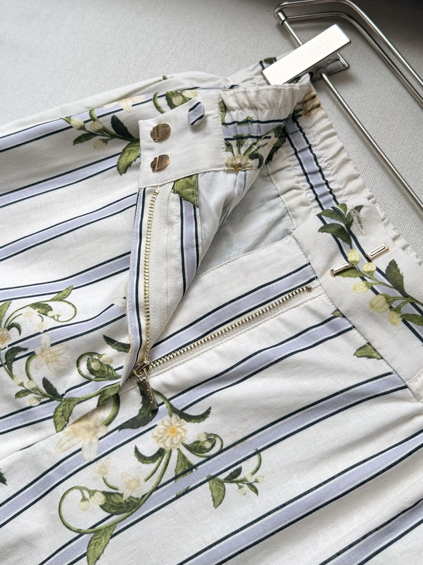 Uncategorized Trousers White-Blue S-L D15202609062427 - Image 4