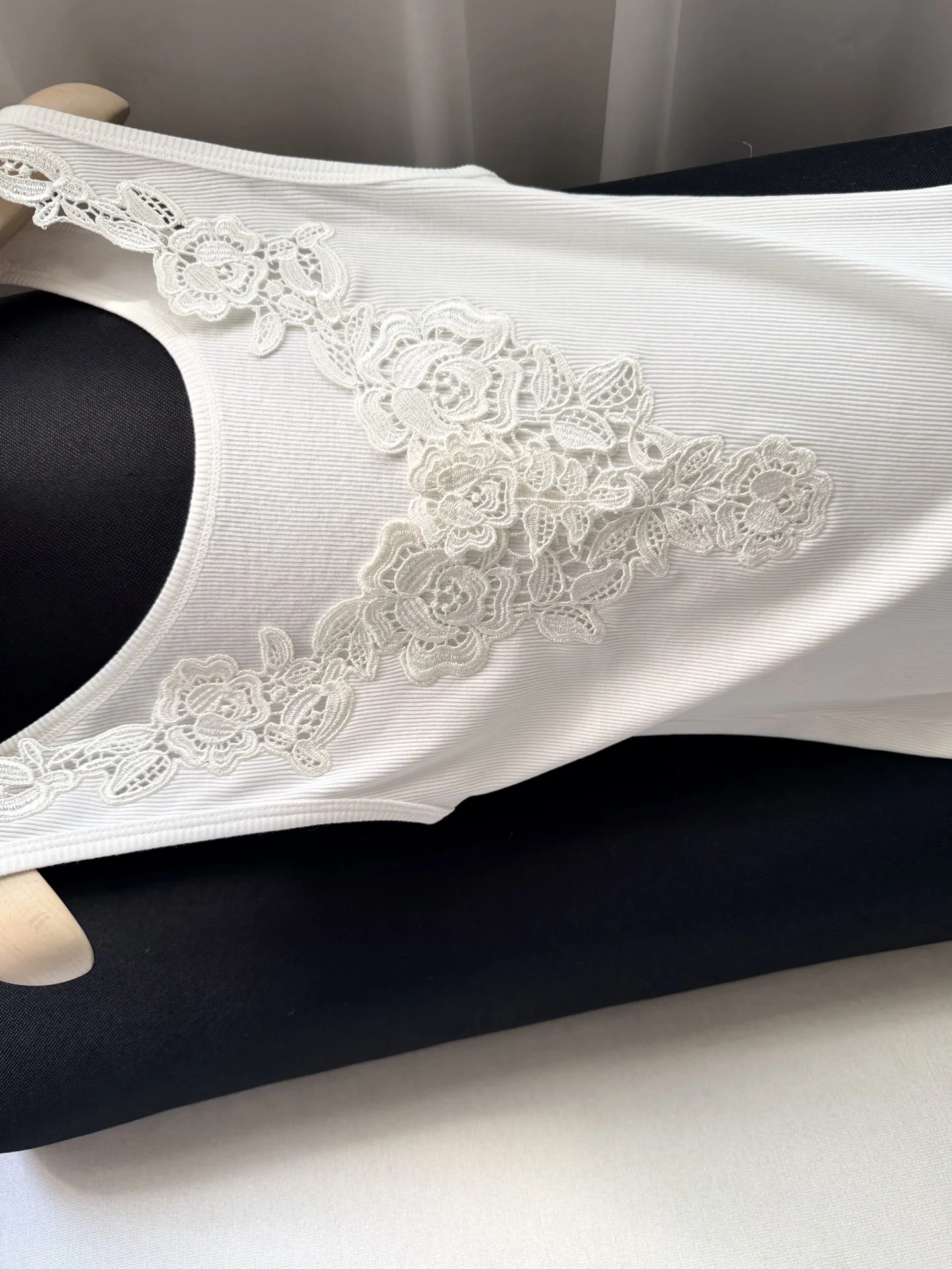 Uncategorized Vests White S-L B55202609062355 - Image 6