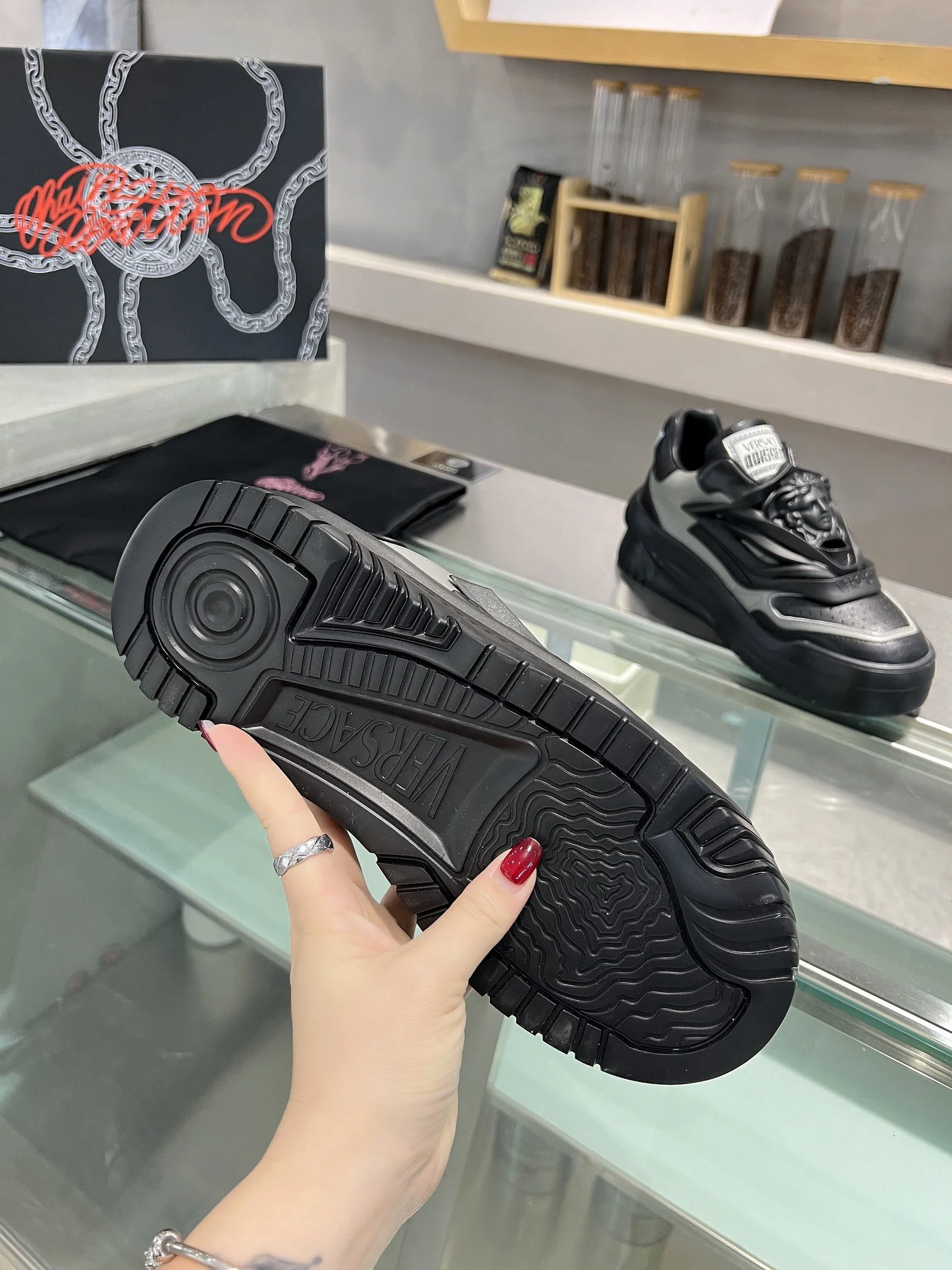 VERSACE Sneakers Leather Black-Gray EU35-46 B90202609111933 - Image 5