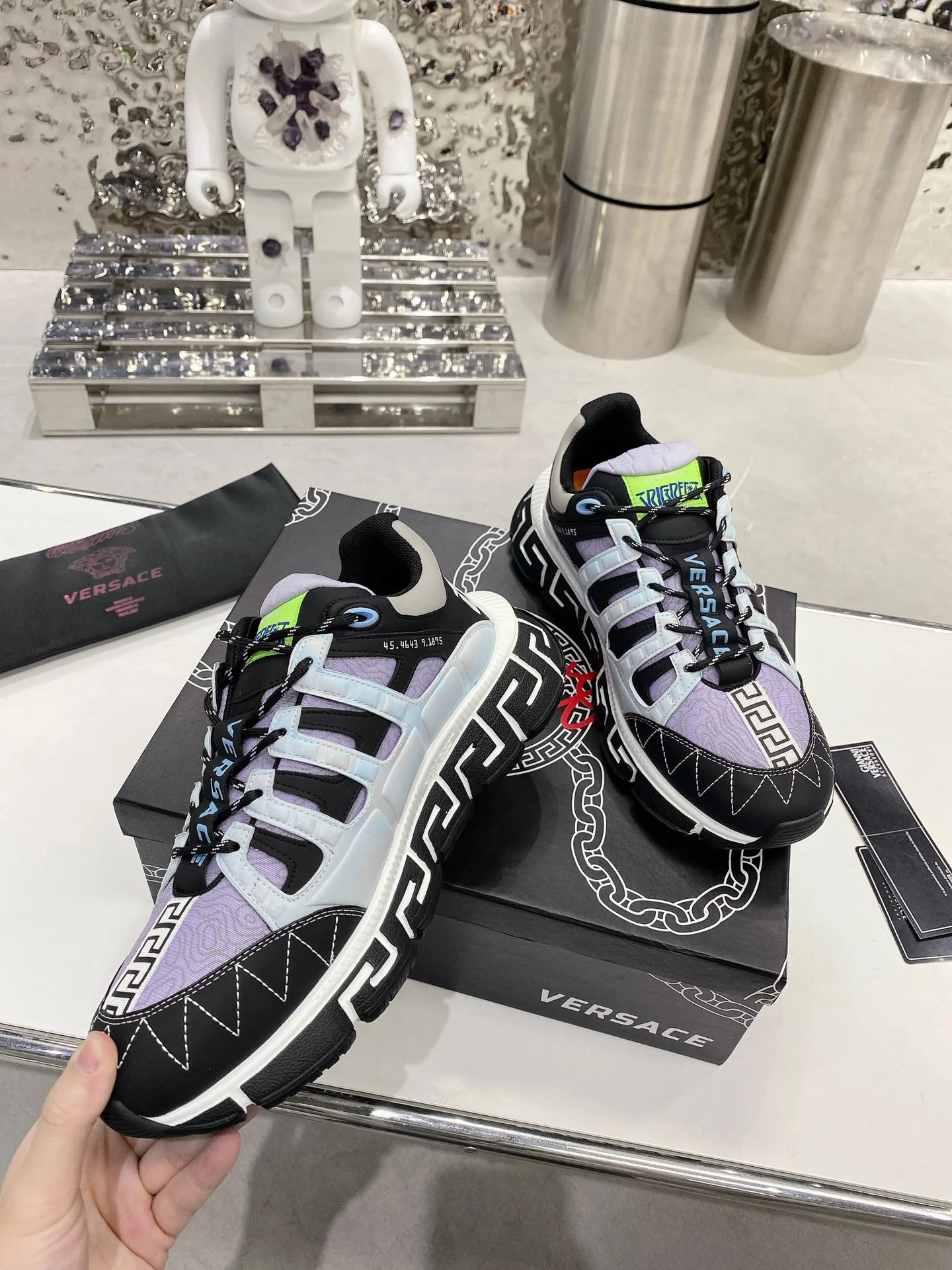 VERSACE Sneakers Leather Black-Purple EU35-46 B90202609111913 - Image 5