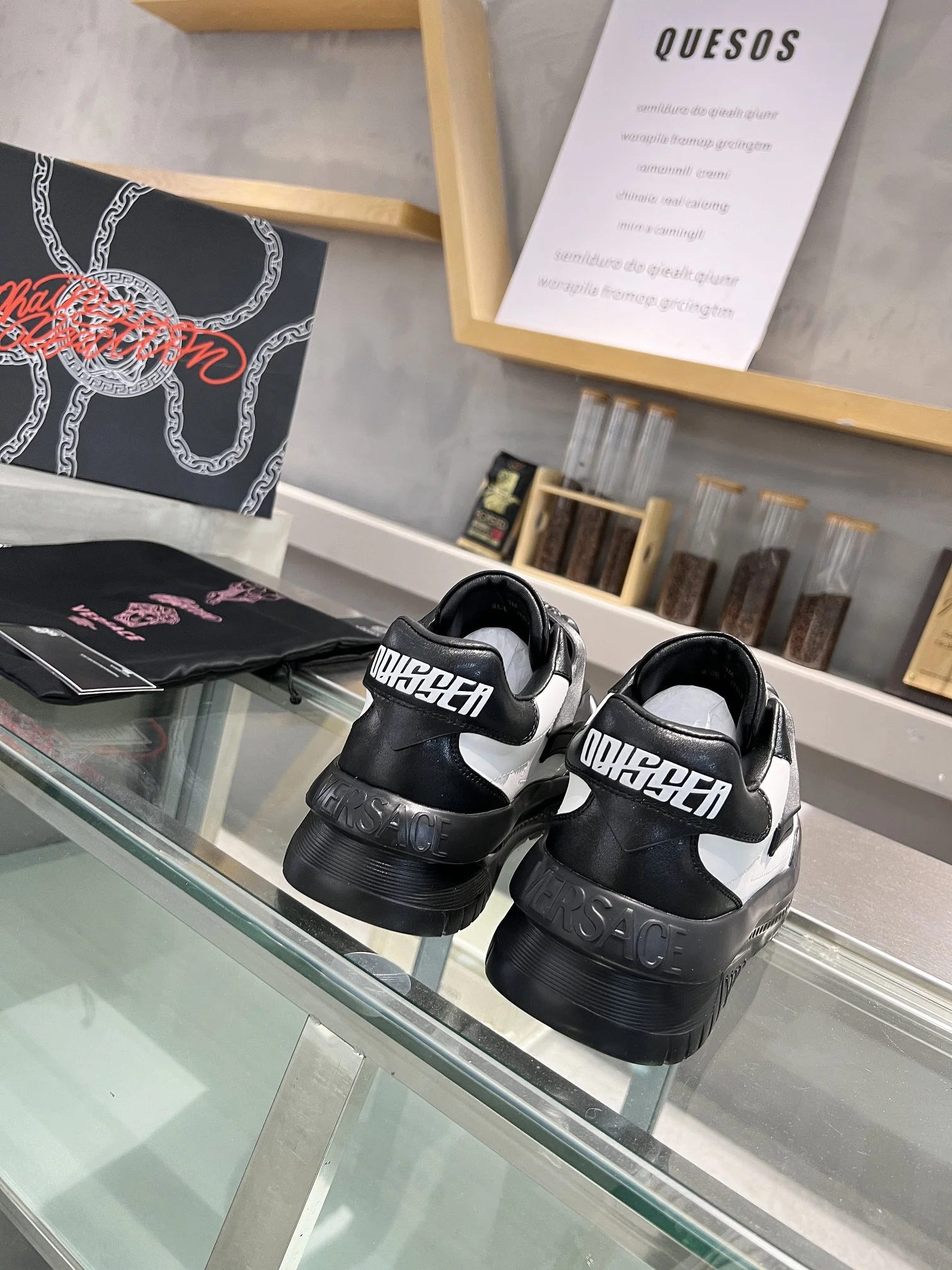 VERSACE Sneakers Leather Black-White EU35-46 B90202609111932 - Image 9