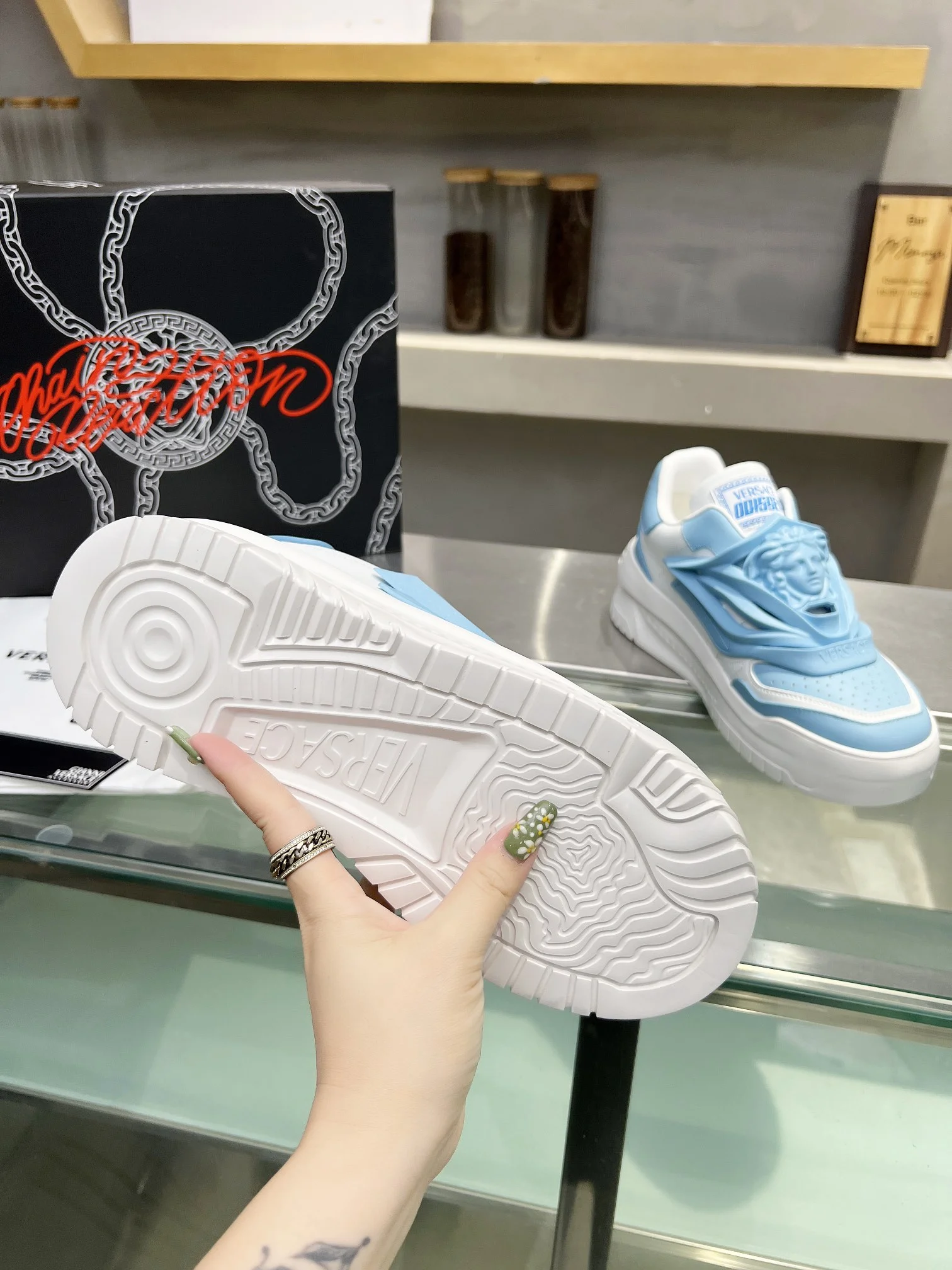 VERSACE Sneakers Leather White-Light Blue EU35-46 B90202609111934 - Image 5