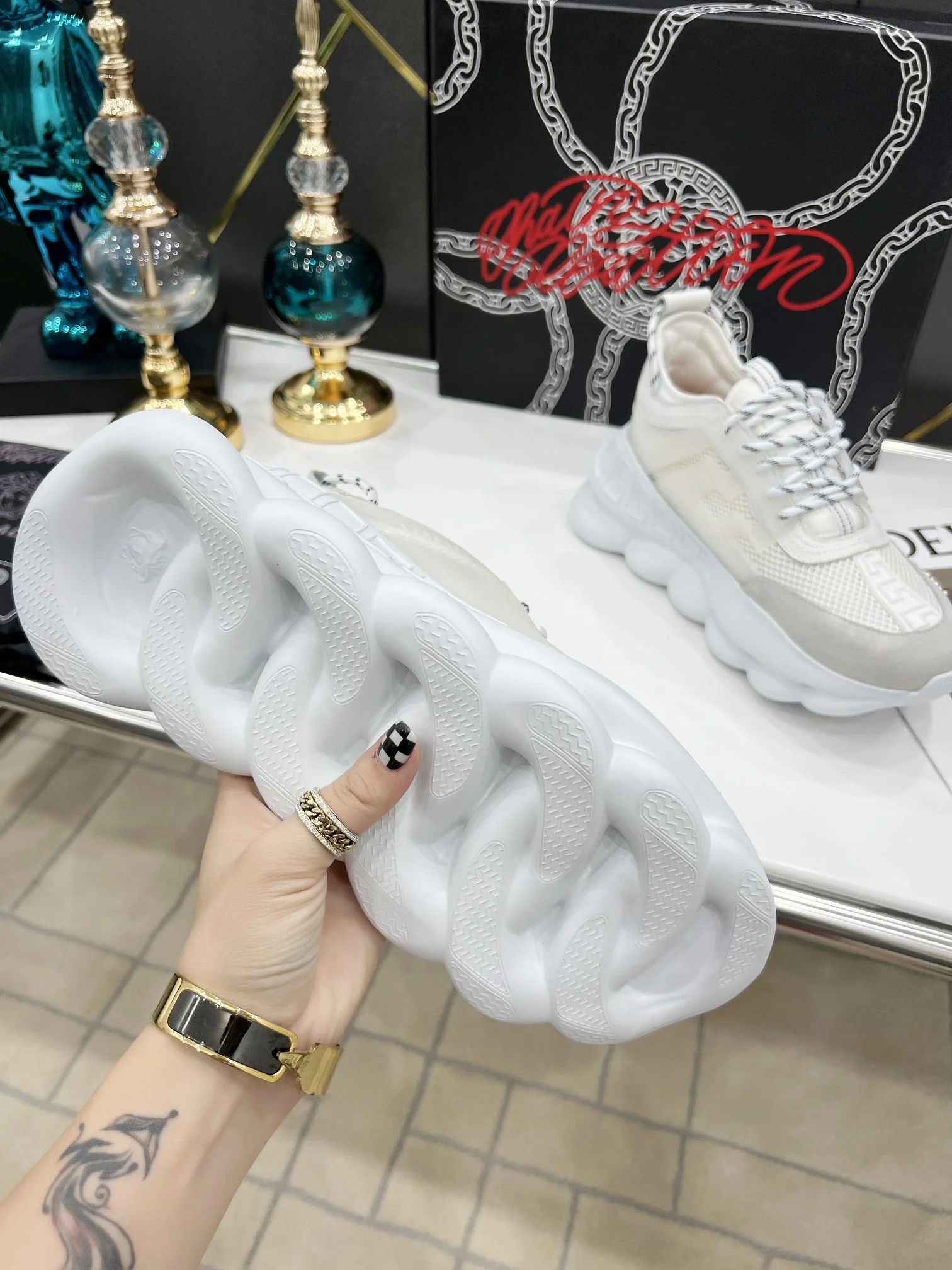 VERSACE Sneakers White EU35-46 B50202609111925 - Image 4
