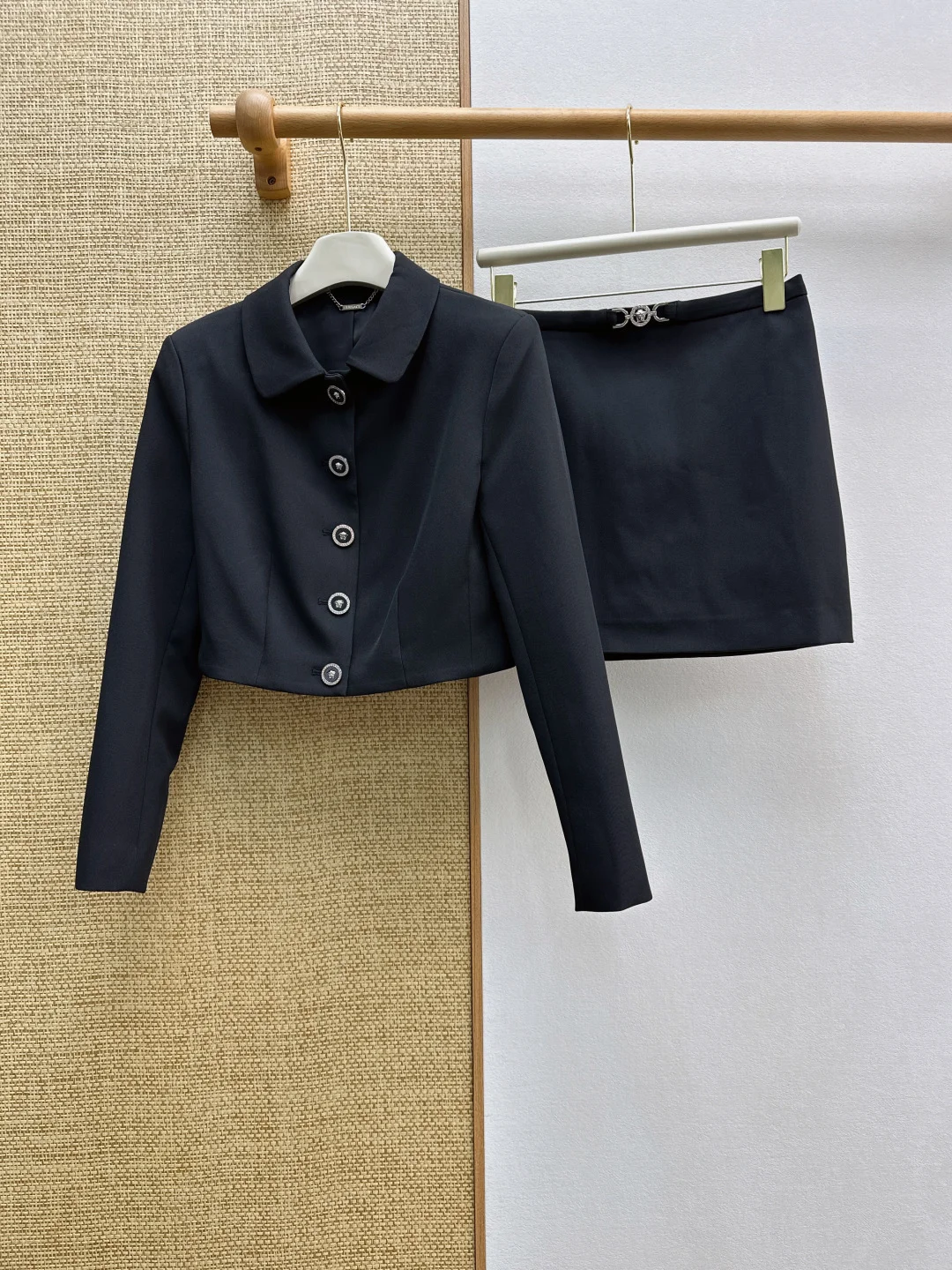 VERSACE Suits Black SML C55202609061417