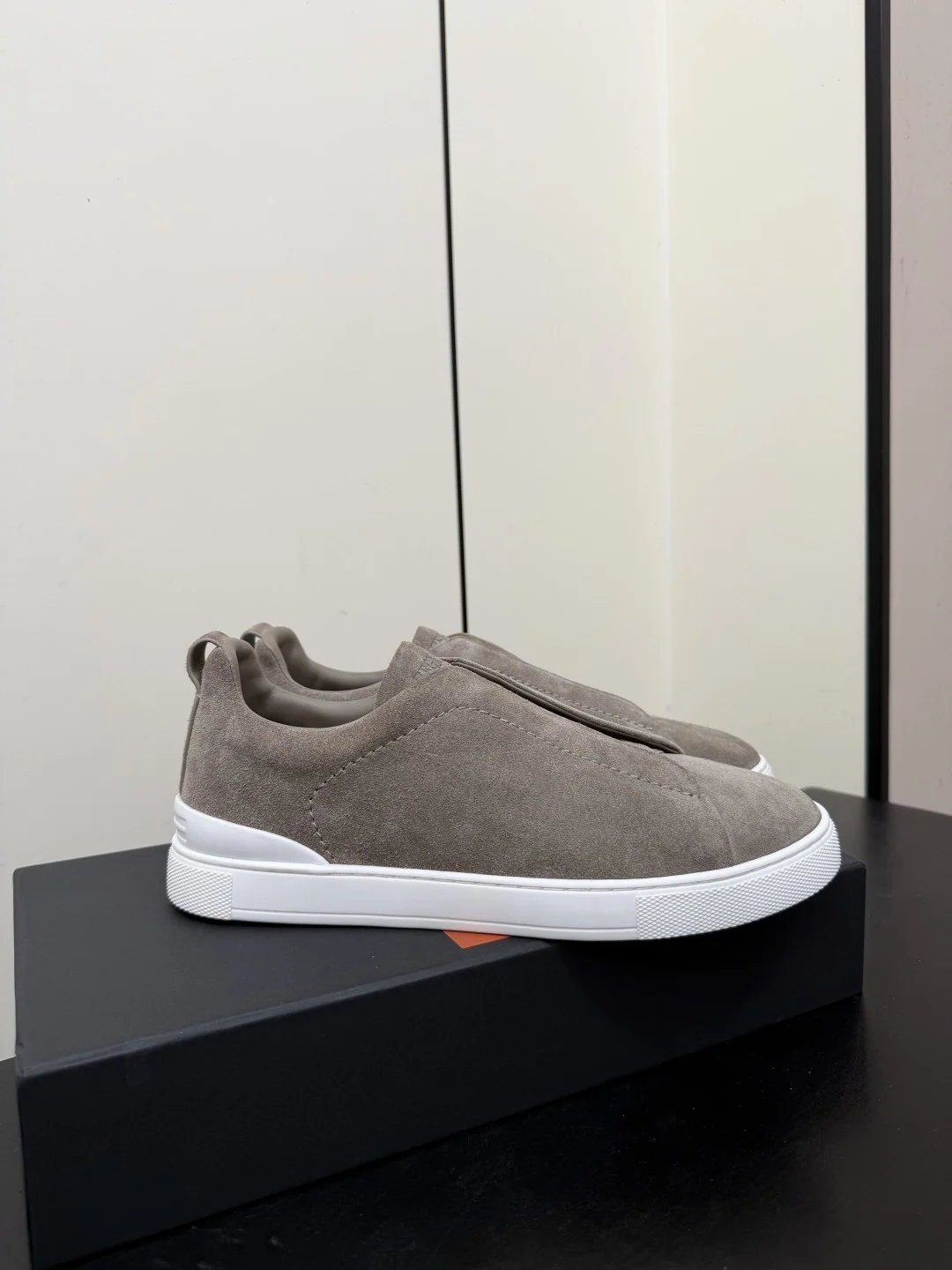 ZEGNA Sneakers Calf Leather Grey-White EU39-46 C50202609110782 - Image 4