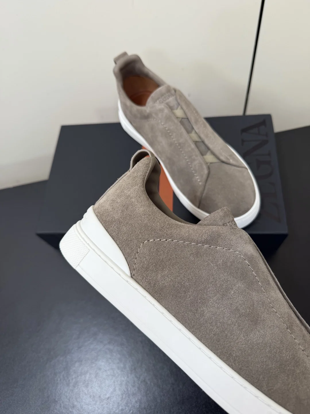 ZEGNA Sneakers Calf Leather Grey-White EU39-46 C50202609110782 - Image 8
