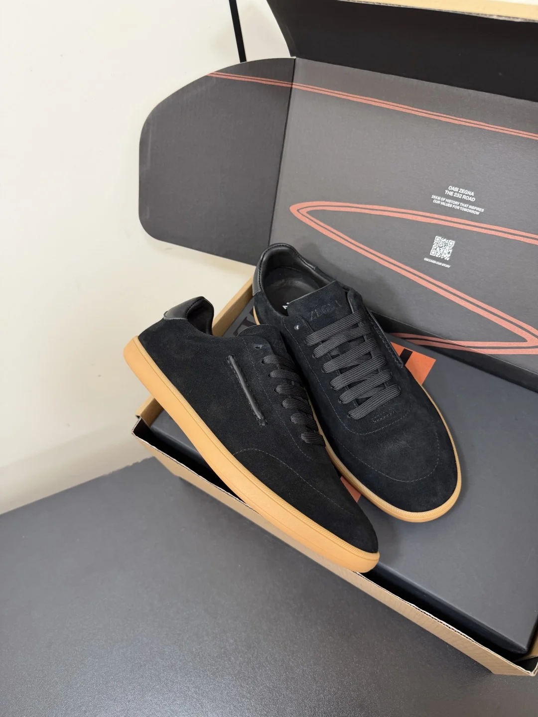 ZEGNA Sneakers Leather Black-Tan EU39-47 C20202609110773 - Image 5