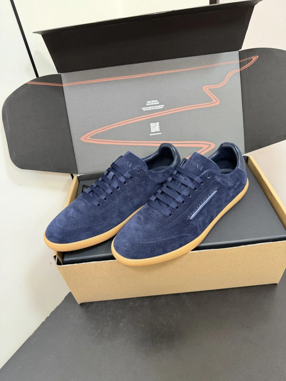 ZEGNA Sneakers Suede Calfskin Blue-Tan EU39-47 C20202609110778 - Image 3