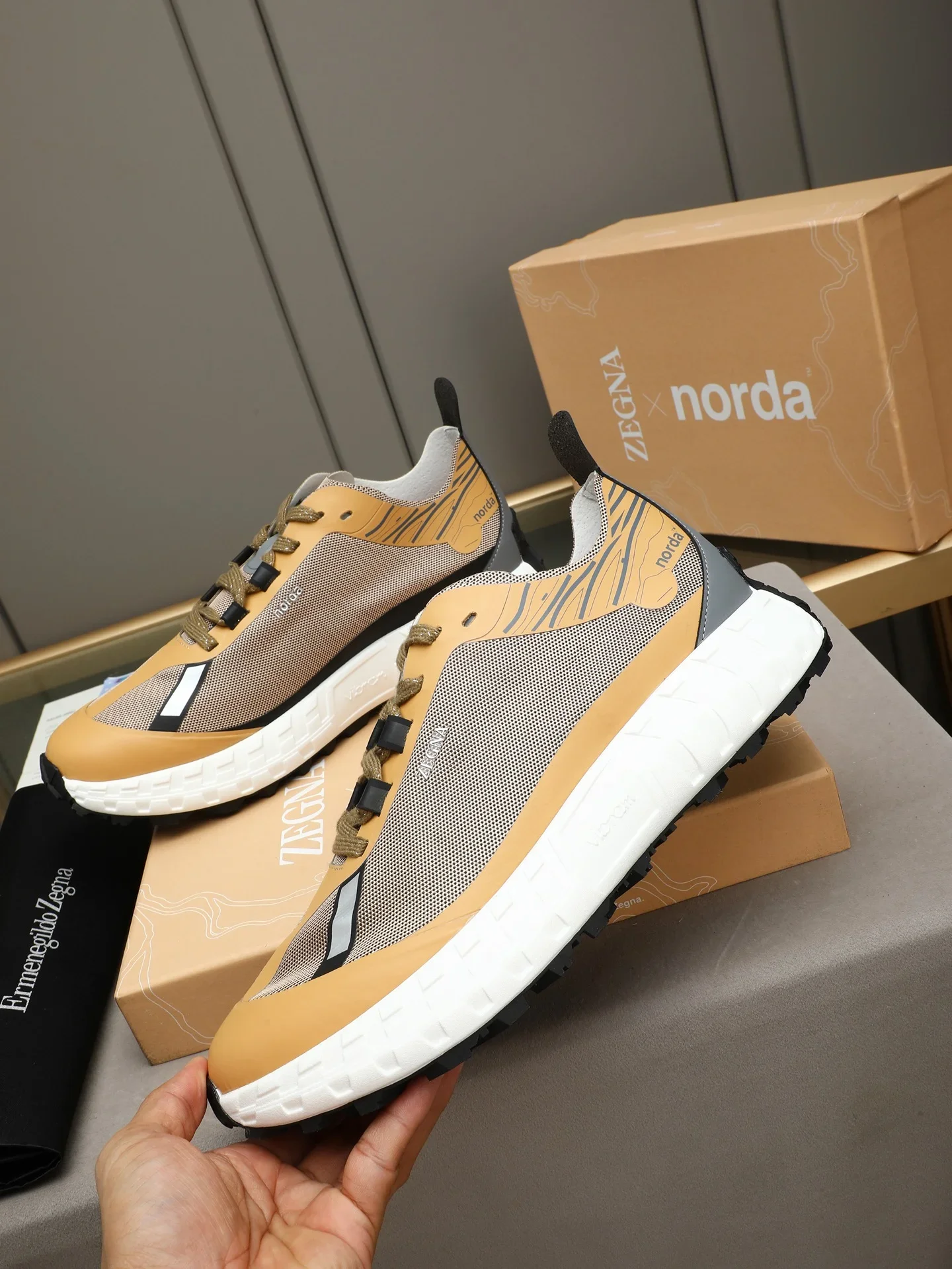 ZEGNA Sneakers Tan-White EU39-44 B80202609112041 - Image 2